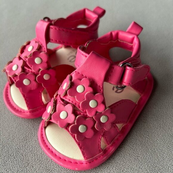 3 for $25 ~ Joe Fresh ~ Flower Sandals ~ Baby Size 2 - Picture 1 of 8
